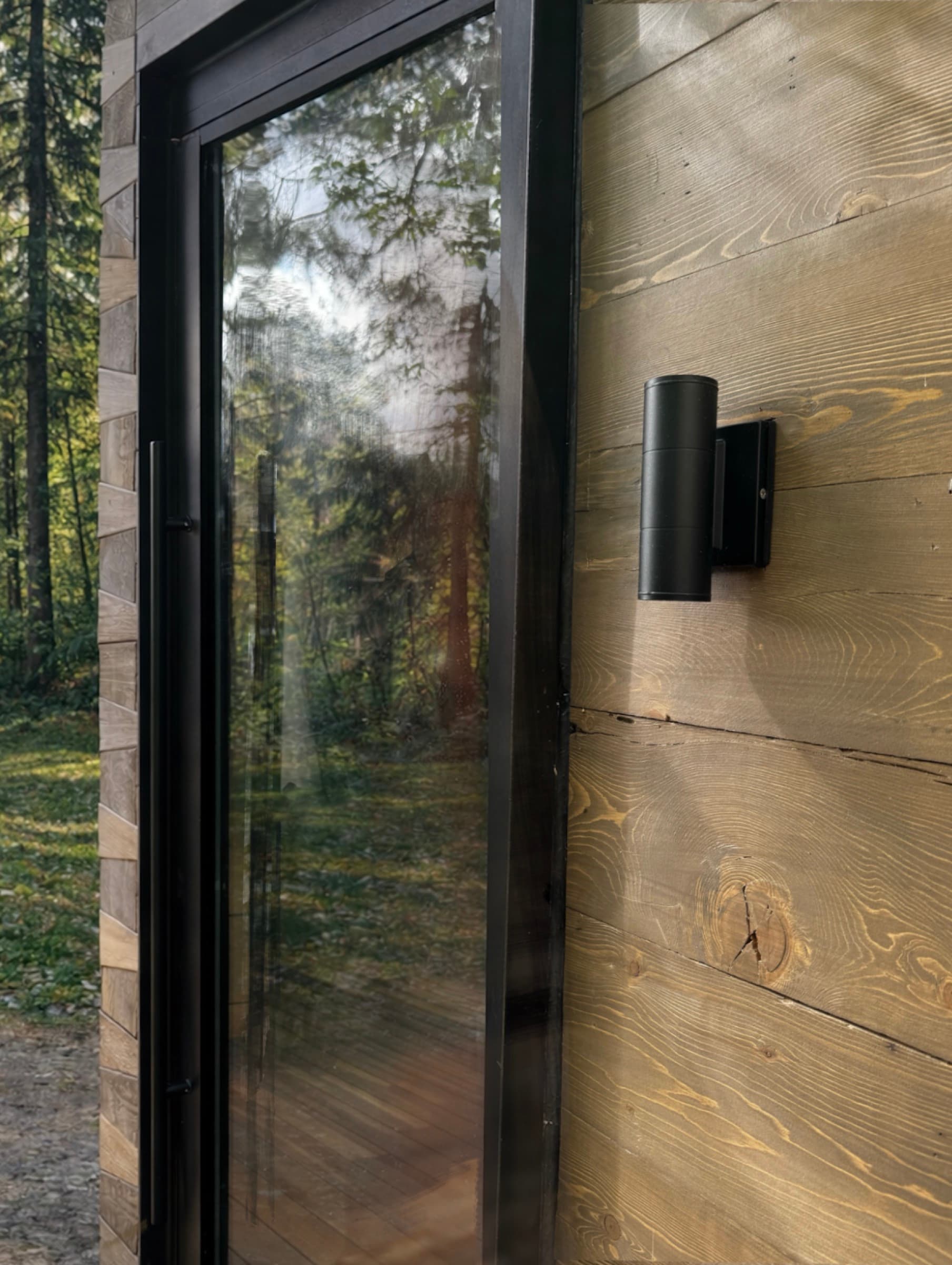 Glass and timber — the defining elements