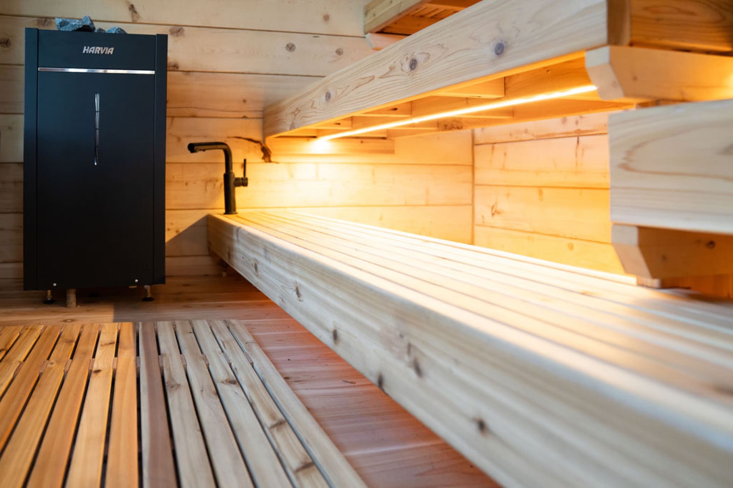 Three tiers of heat. Built-in LED lighting